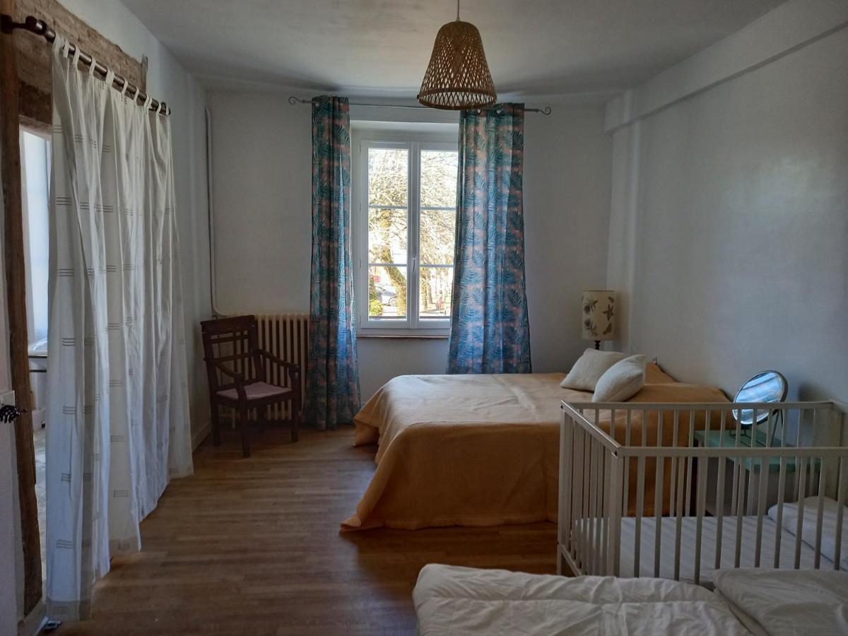 Maison Violette En Berry Aigurande Exterior photo